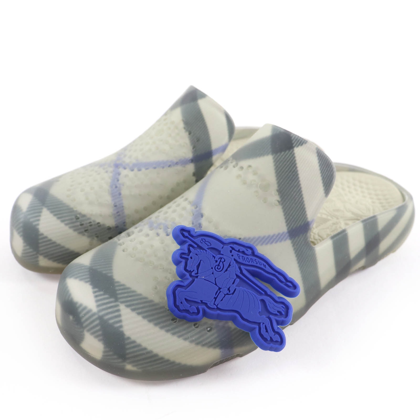 未使用品 バーバリー サンダル ライトグレー レディース 35