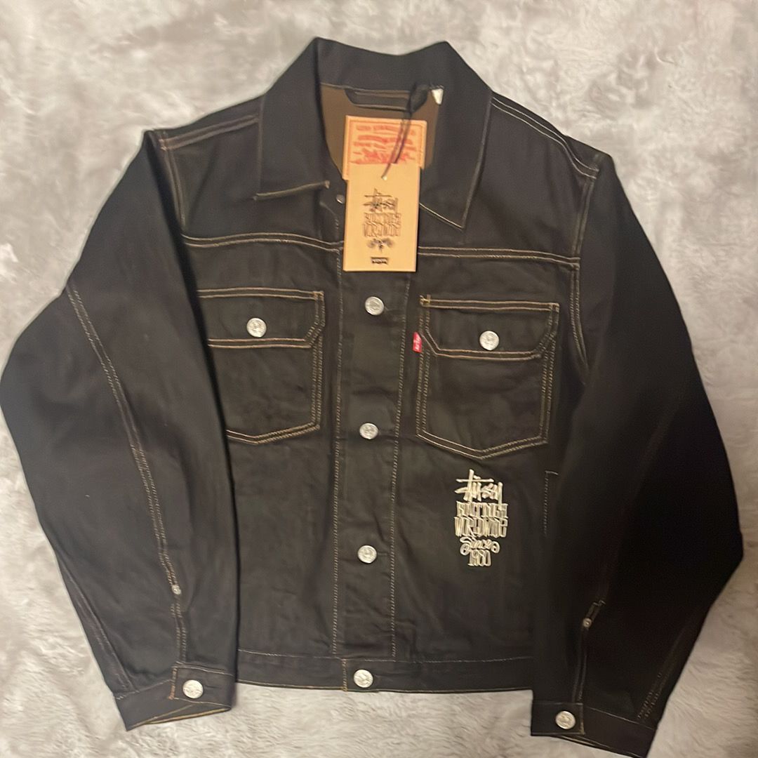 Stussy x LEVI'S Crispy Rinse Trucker 