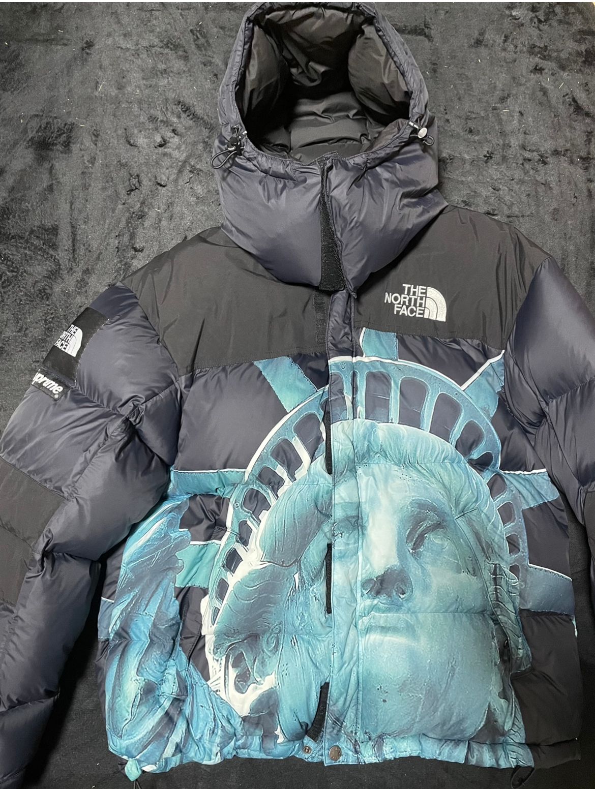 Supreme x The North Face Statue of Liberty Baltoro Jacket "Black"
