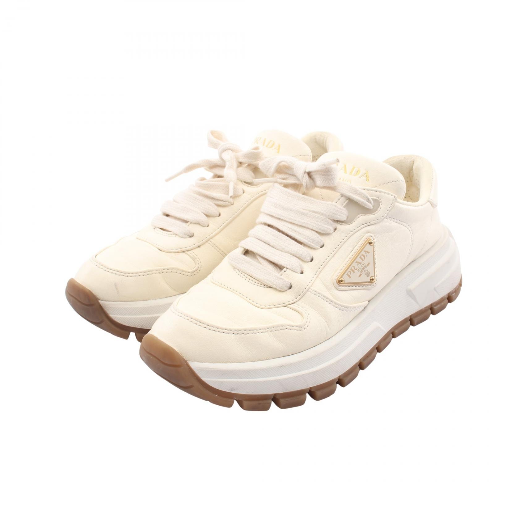 プラダ PRADA PRAX 01 スニーカー 靴 レザー レディース ホワイト系 【中古】