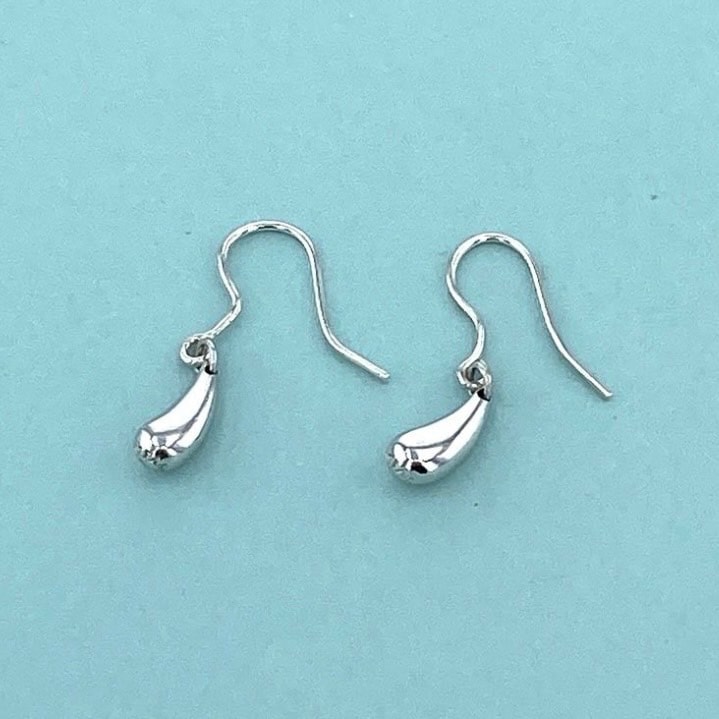 TIFFANY&Co. ティファニー ティアドロップ ピアス SV925 ピアス 115850337 シルバー925 シルバー  レディース【中古】