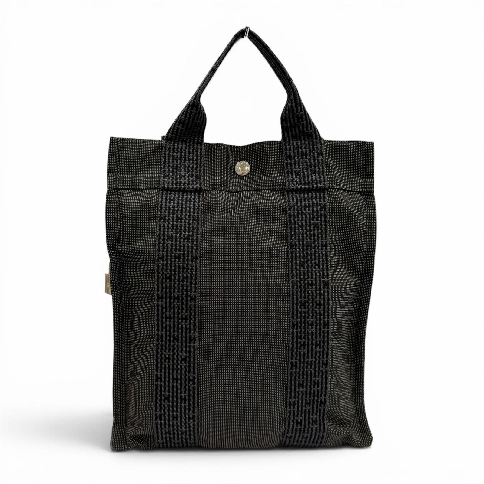 A (未使用に近い)】極美品 エルメス リュックサック デイパック エール