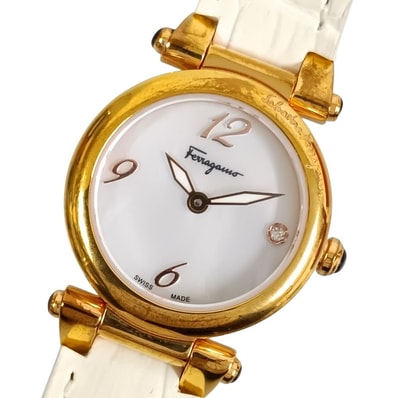 SALVATORE FERRAGAMO サルヴァトーレフェラガモ SFEY ディリオ クォーツ ホワイトパール レディース 腕時計 C937