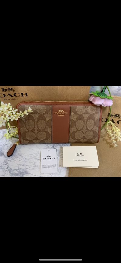 新品未使用 COACH長財布 ブラウンシグネチャー柄