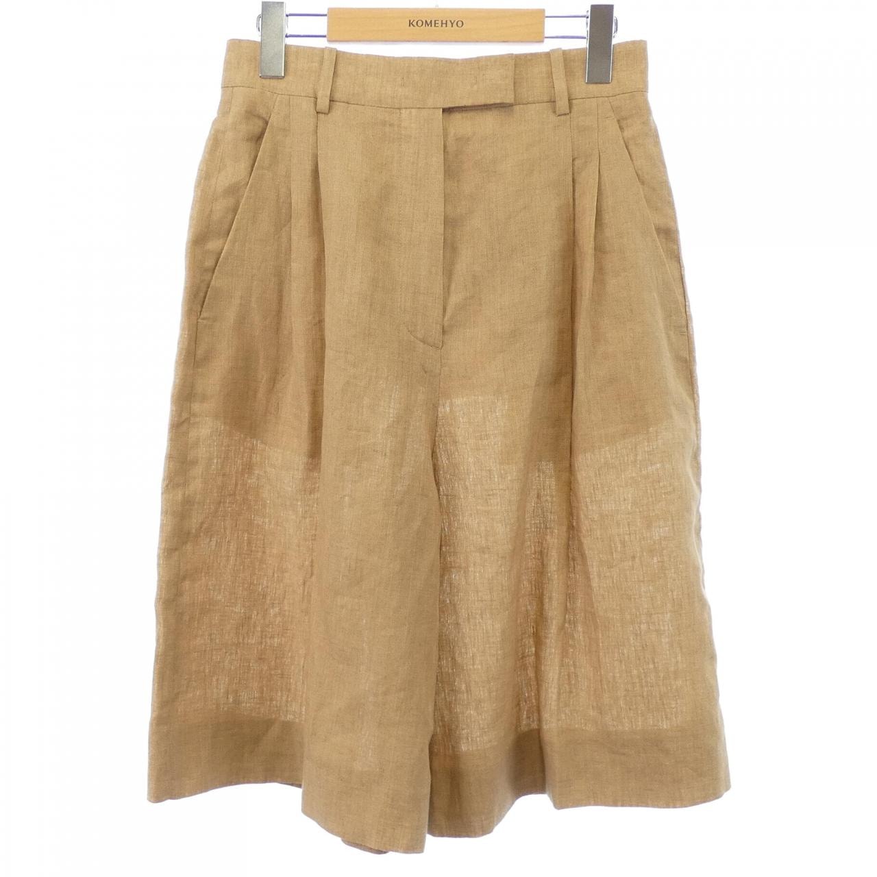 フェンディ FENDI FR6297 AF7L ショートパンツ