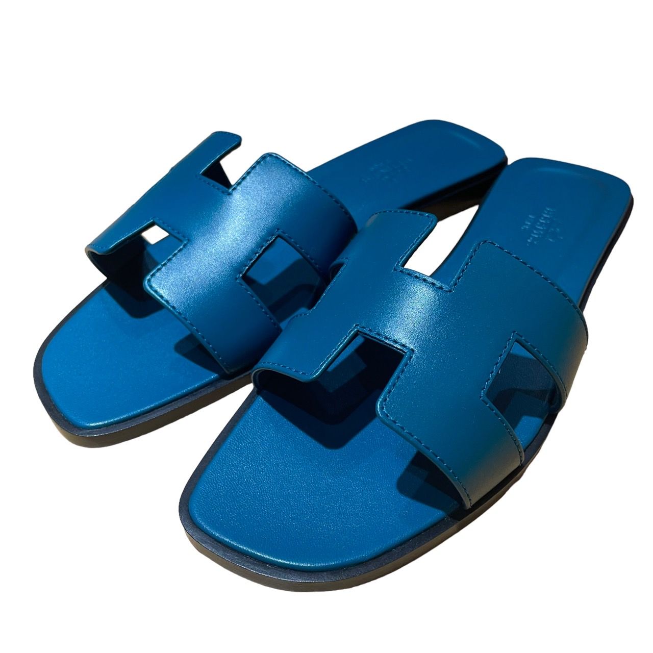 HERMES  オラン レザーフラットサンダル ブルー系 現行モデル 定価104