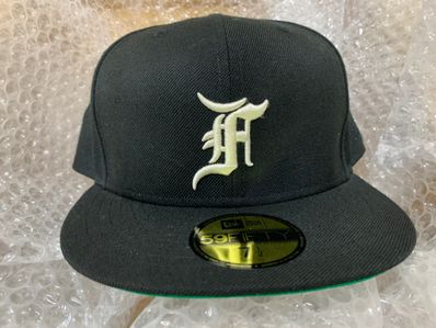 FEAR OF GOD ESSENTIALS New Era Fitted Cap (FW20) "Black"