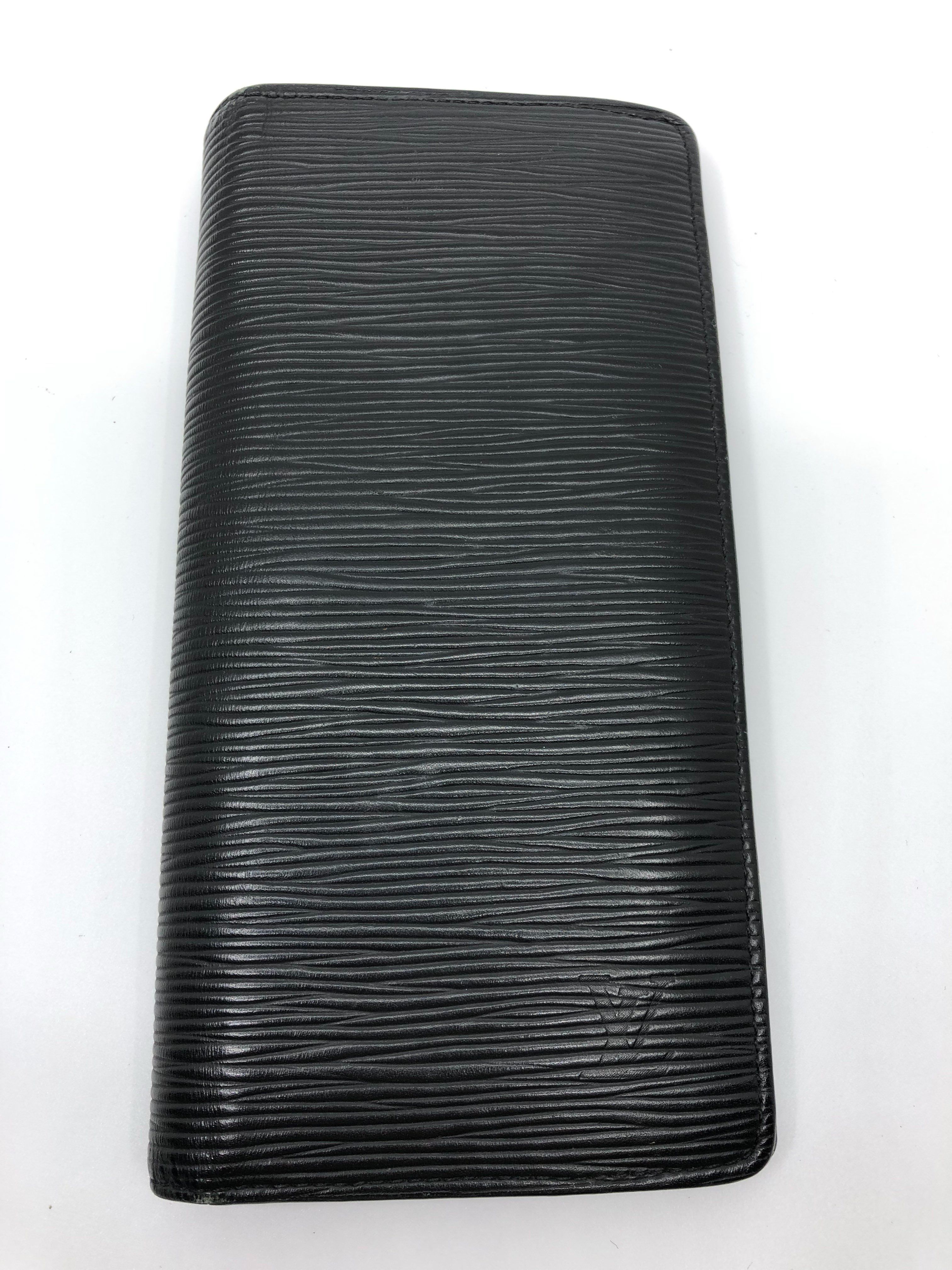 Louis Vuitton Brazza Wallet Epi "Noir"