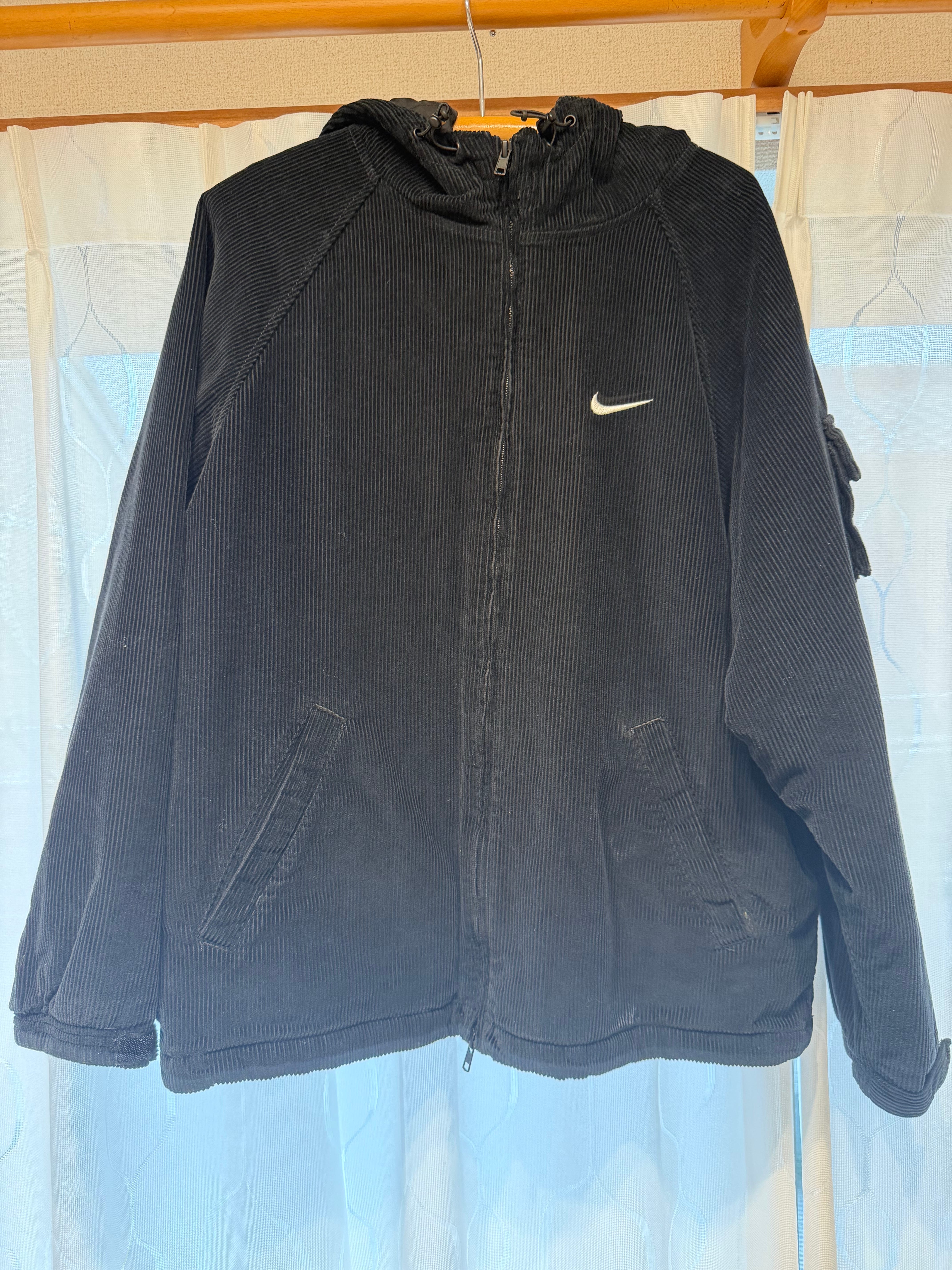 Supreme / Nike Arc Corduroy Hooded Jacket "Black"