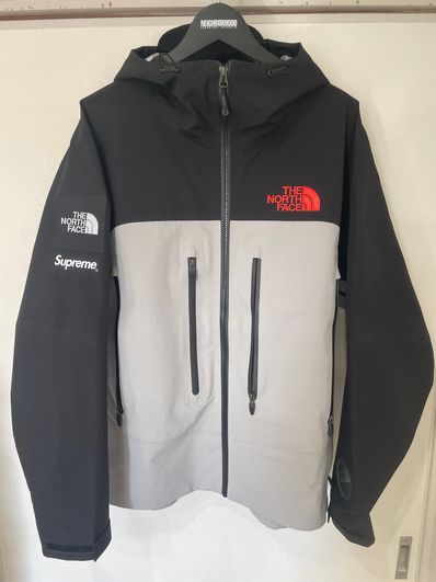 Supreme x The North Face Taped Seam Shell Jacket "Grey"