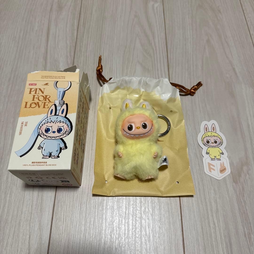 POP MART THE MONSTERS (LABUBU) Pin for Love Series-Vinyl Plush Pendant (A-M) F