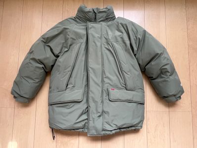 Supreme GORE-TEX 700-Fill Down Parka "Olive"