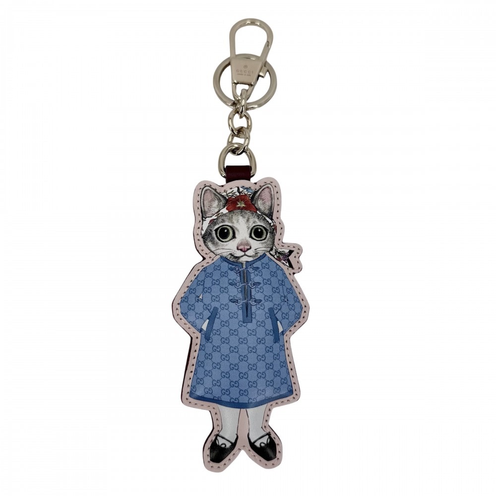 A BATHING APE x Kuromi Ladies Plush Doll Keychain 