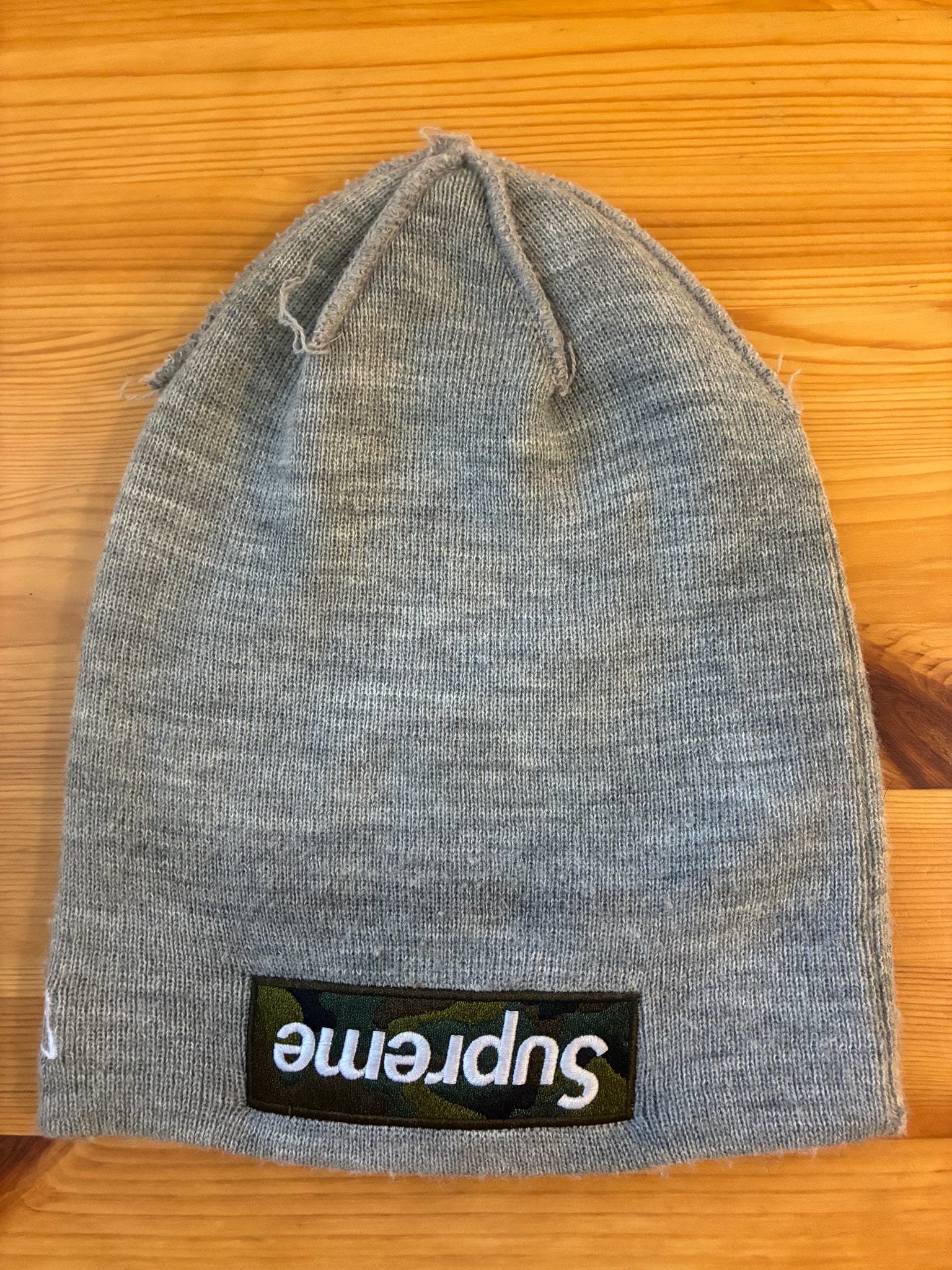 Supreme New Era Box Logo Beanie "Heather Grey" (23FW)
