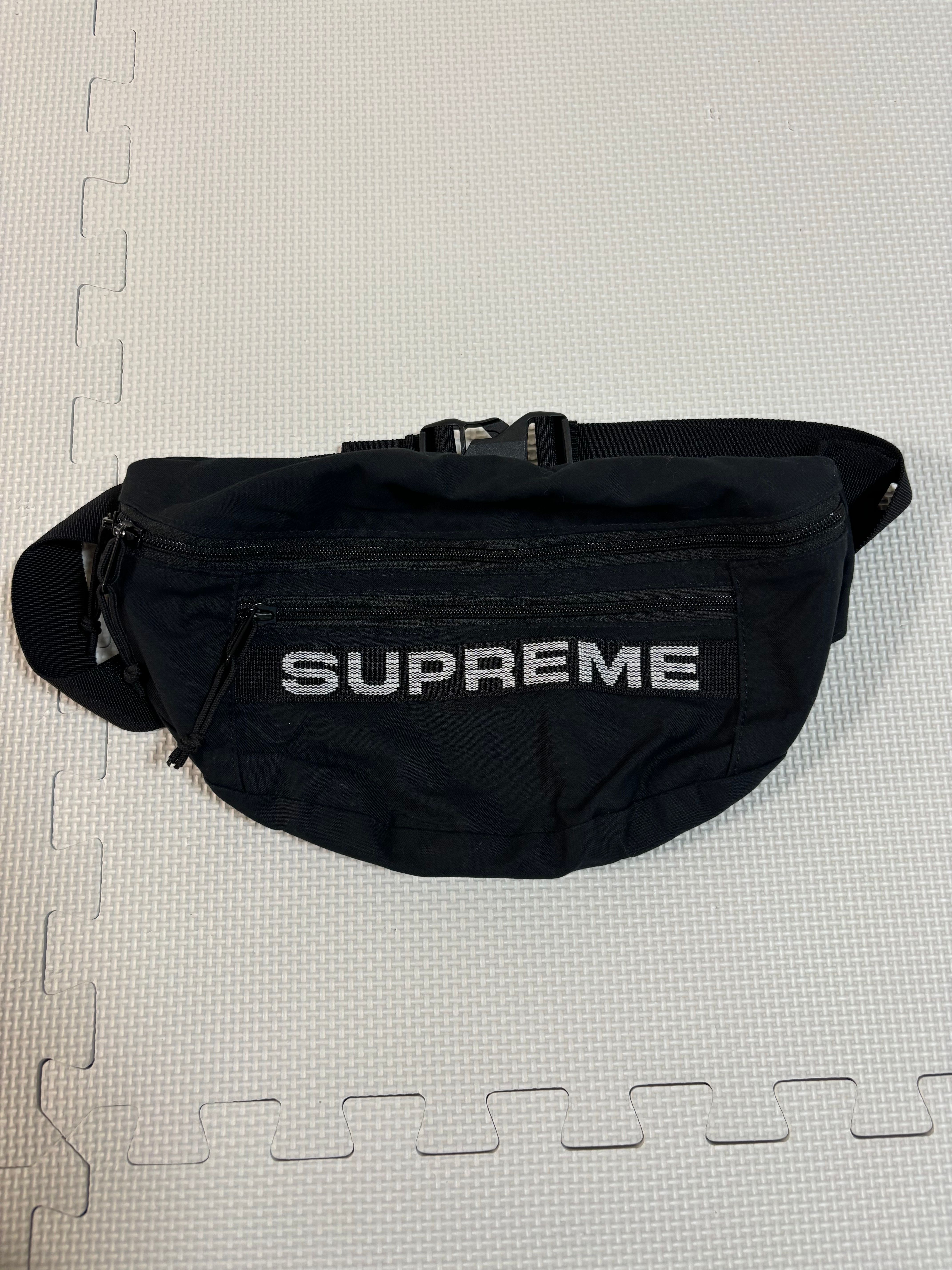 Supreme Field Waist Bag 