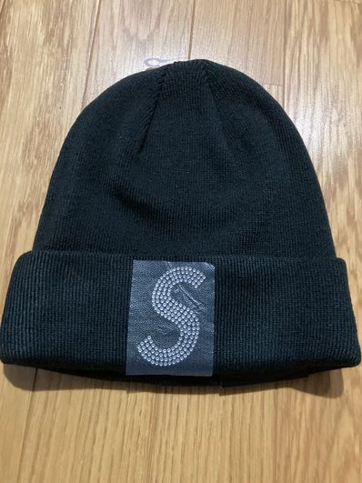 Supreme New Era® Swarovski® S Logo Beanie "Black"