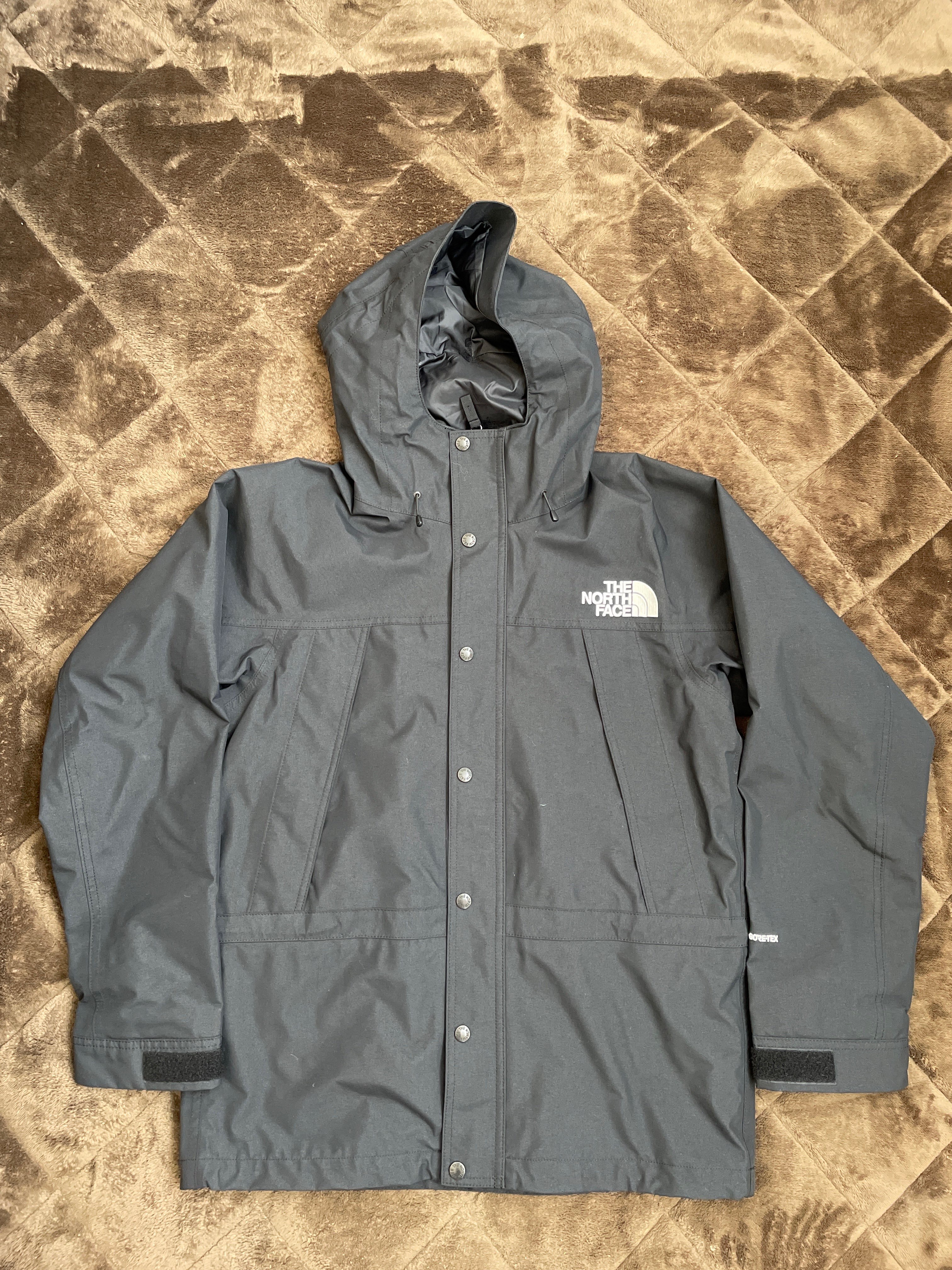 The North Face Mountain Light Jacket "Black"NP11834