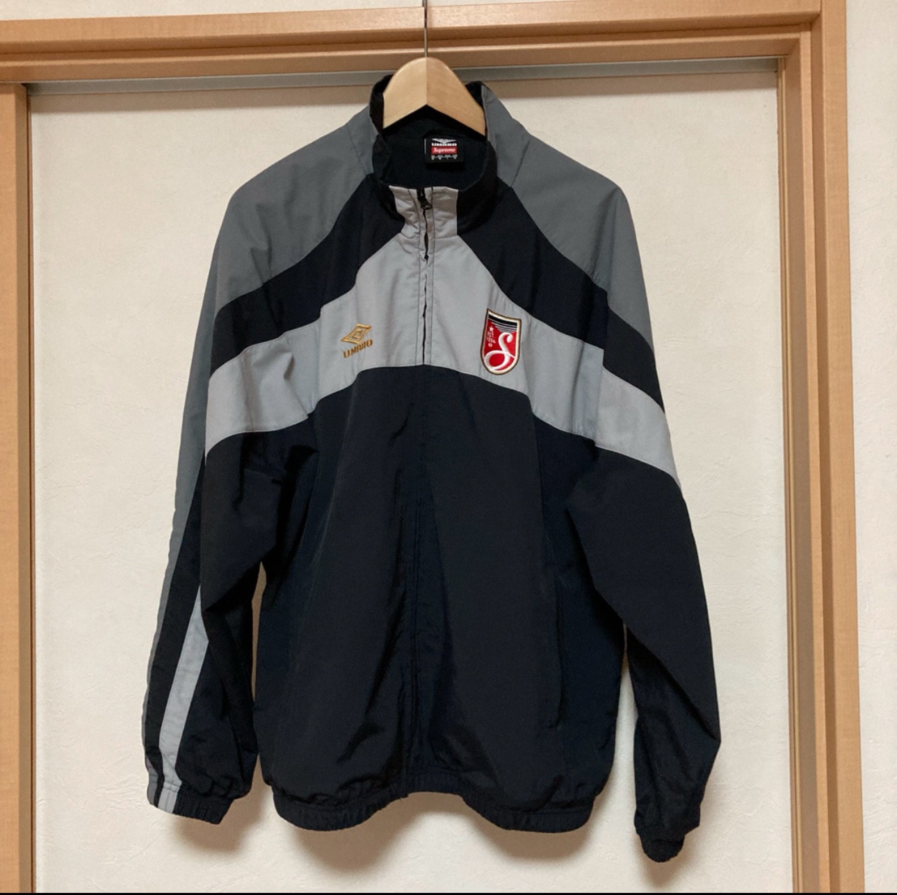 スニーカーダンク(スニダン) | 人気新作のスニーカー、トレカ、注目