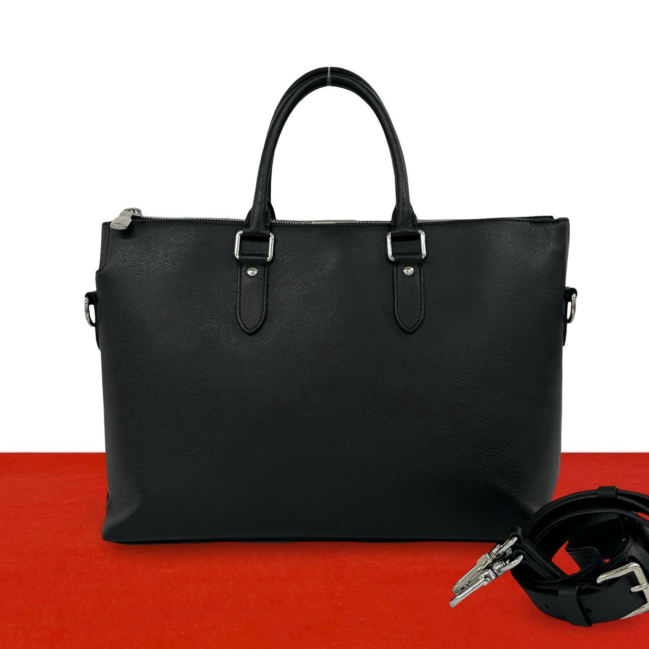 LOUIS VUITTON ルイヴィトン アントン ブリーフケース タイガ レザー ショルダーバッグ ブラック
510-2