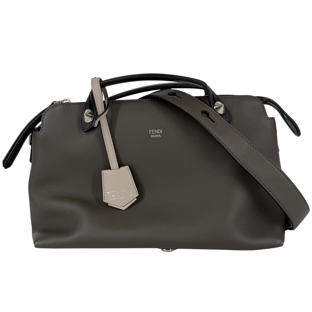 FENDI フェンディ 2WAY バイザウェイ ミディアム 肩掛け 斜め掛け ハンドバッグ ショルダーバッグ 8BL146 レザー    グレー系 シルバー金具 レディース【中古品】