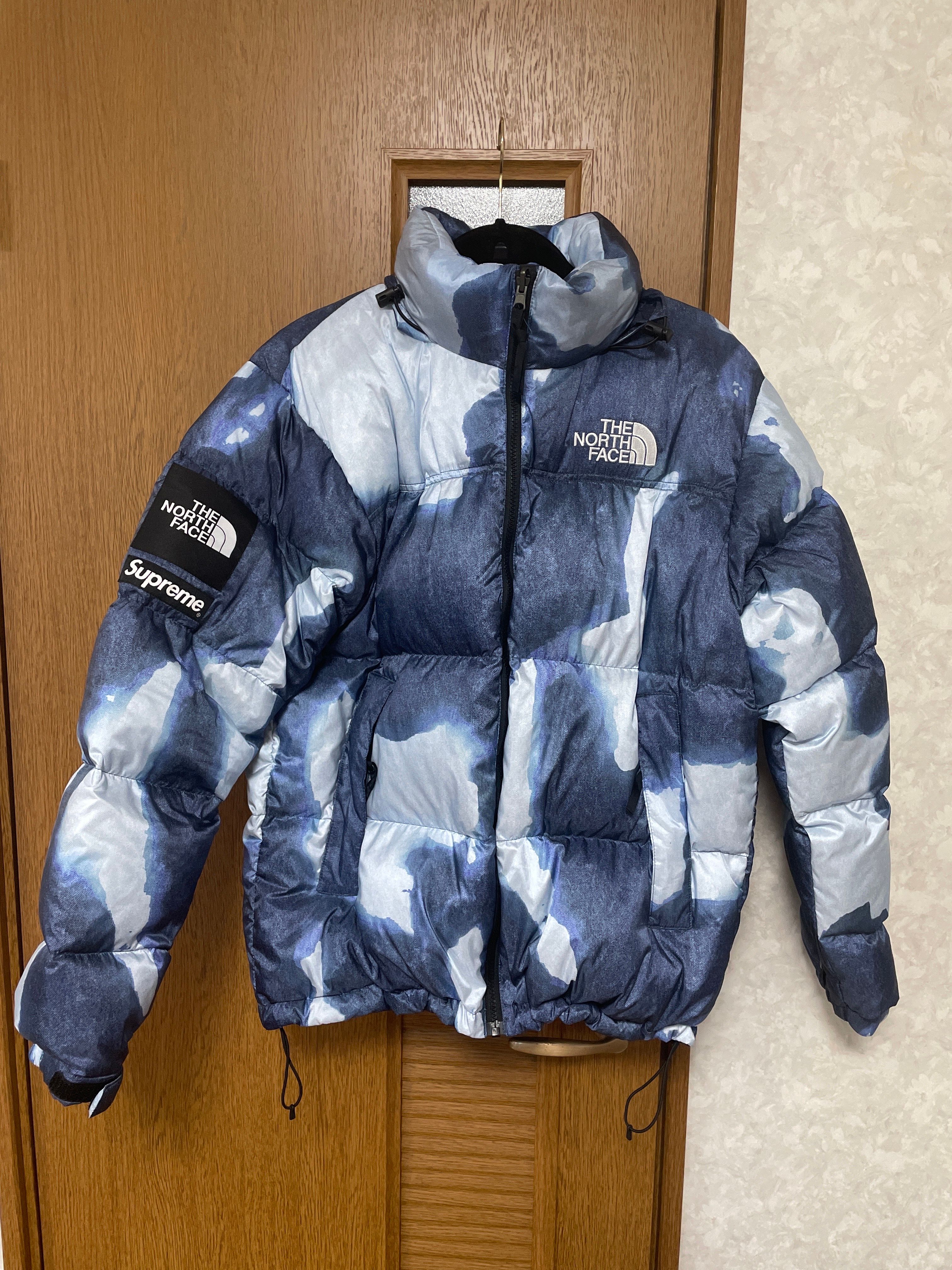 Supreme x The North Face Bleached Denim Print Nuptse Jacket "Indigo"