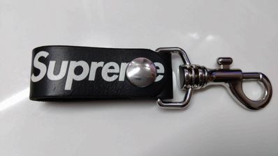 Supreme Leather Key Loop "Black"