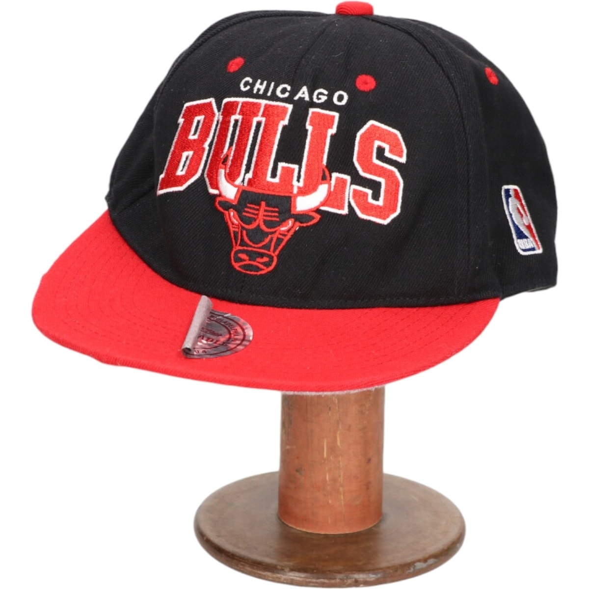 古着 ニューエラ NEW ERA NBA CHICAGO BULLS シカゴ ブルズ ツートン ベースボールキャップ フリーサイズ相当/gaa006205