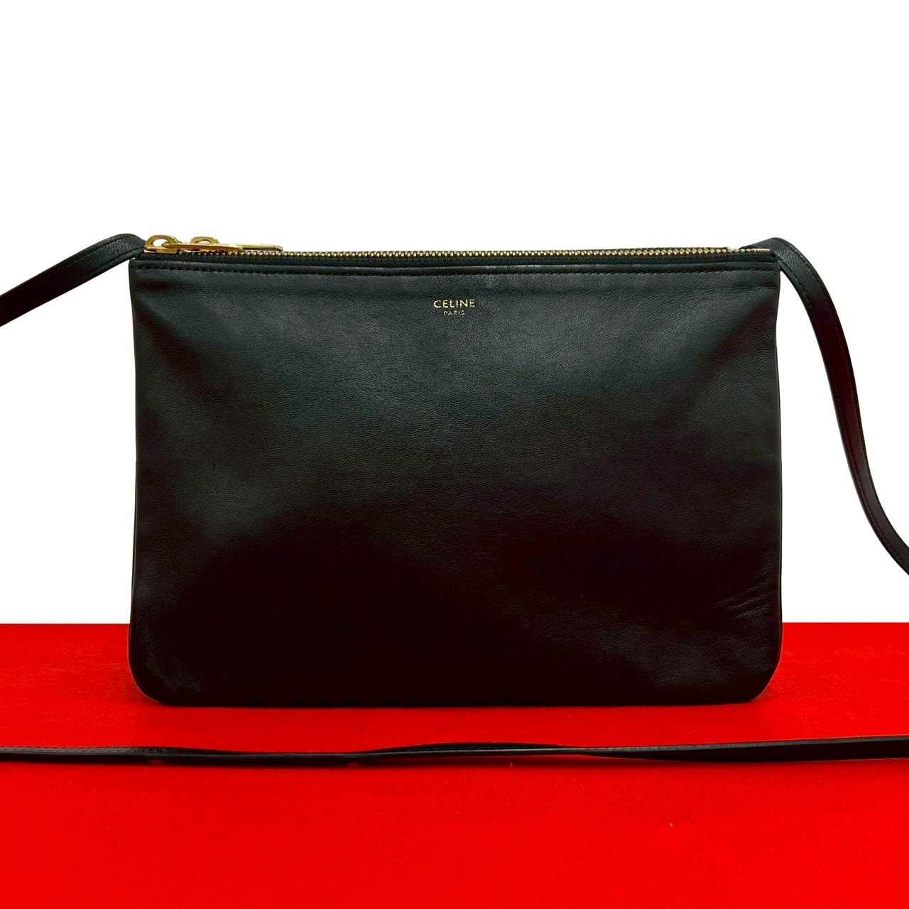 CELINE セリーヌ トリオ レザー ショルダーバッグ ブラック
 32662