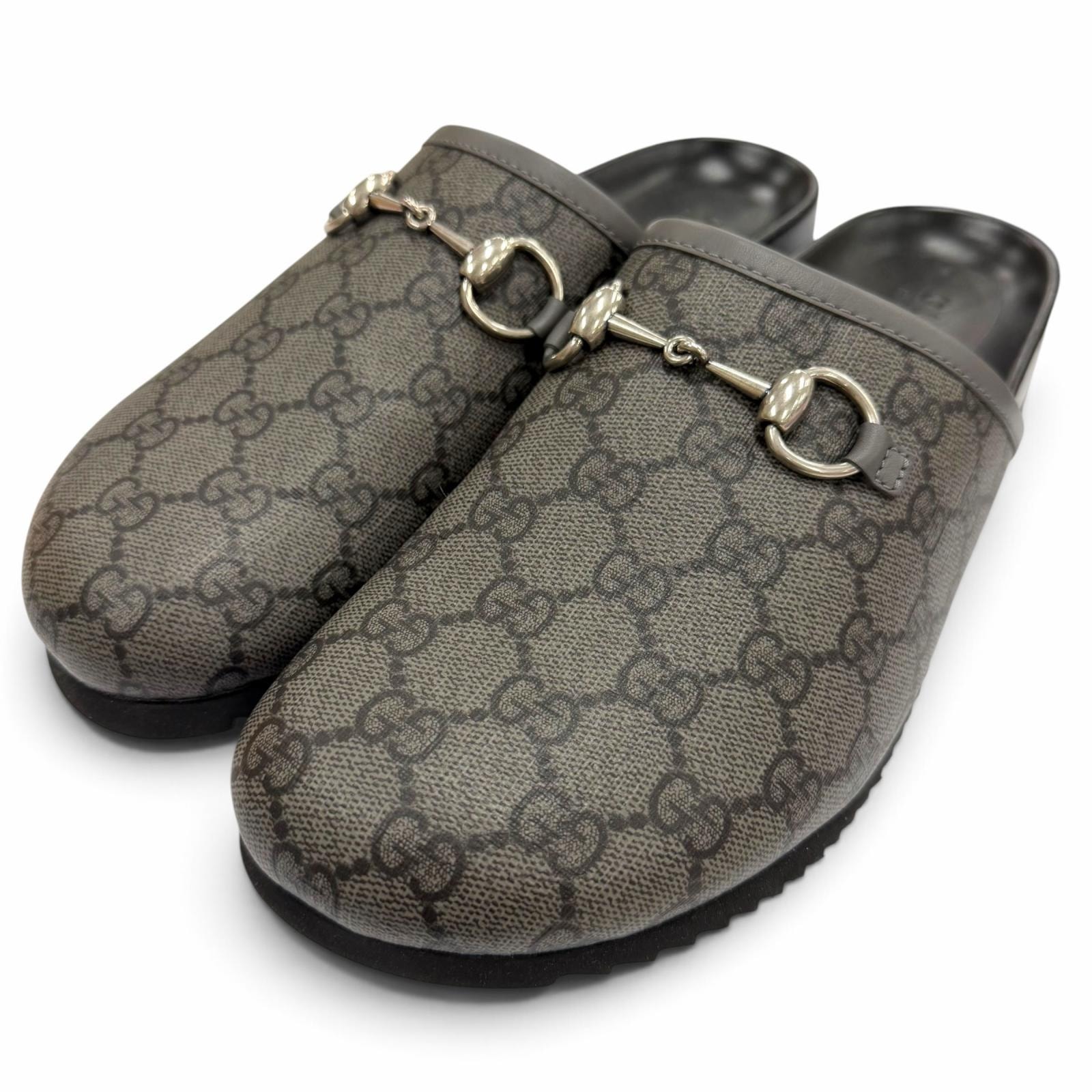 未使用品 グッチ サンダル グレー メンズ 738964