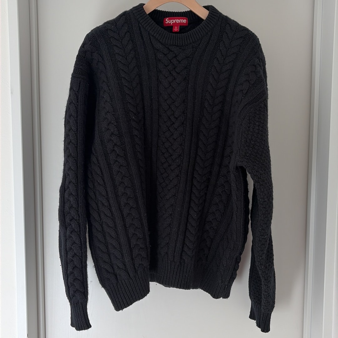 Supreme Applique Cable Knit Sweater "Black"