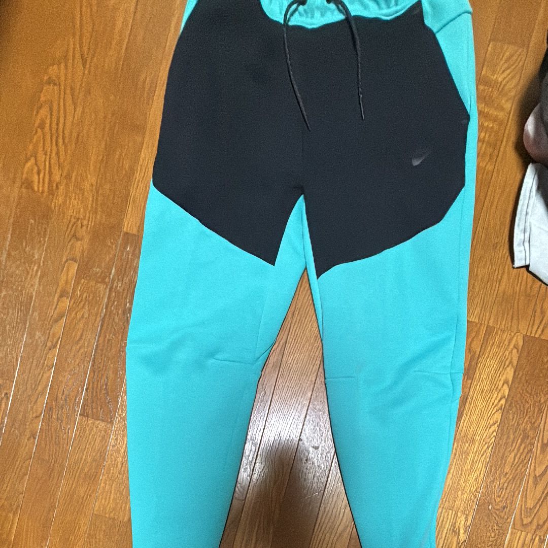 nike tech fleece tiffany