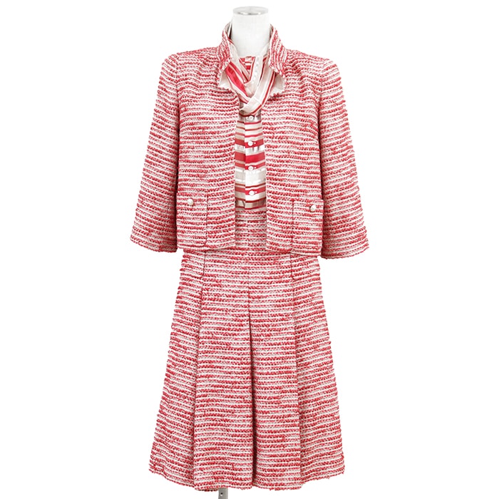 【新品同様】CHANEL シャネル ヴィンテージ セットアップ 36 レディース 01P P17790 ツイード ジャケット ブラウス スカート 3ピース COCOマーク フェイクパールボタン ピンク シルバー ホワイト 仏製 カール・ラガーフェルド期