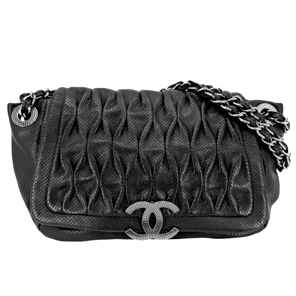 CHANEL シャネル ショルダーバッグ 肩掛け パンチングメッシュ チェーンショルダー ハンドバッグ ココマーク ココ 鞄 かばん レザー    ブラック 黒 シルバー金具 レディース【中古品】