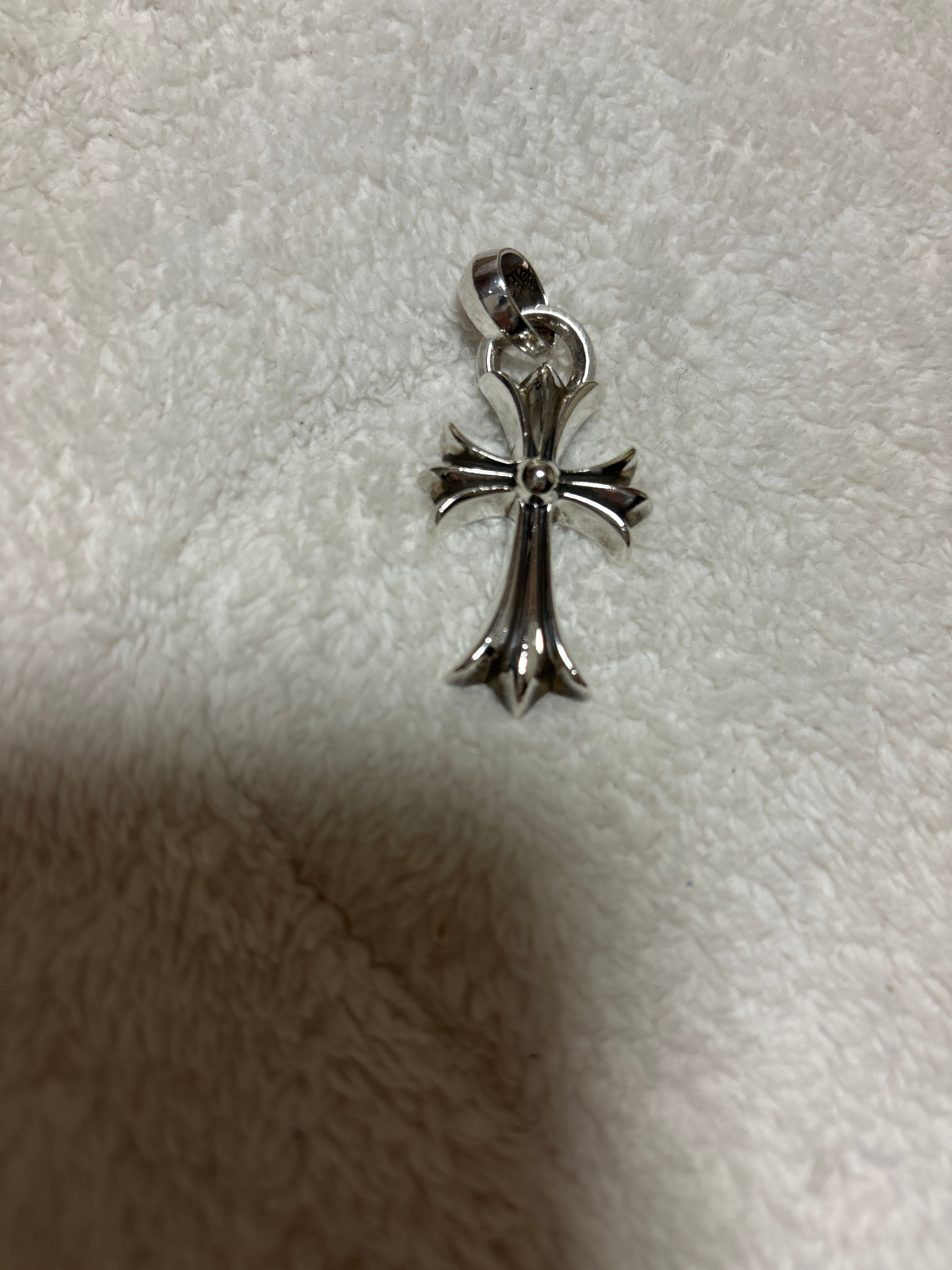 Chrome Hearts CH Cross Pendant Small / Plain Bail "Silver"