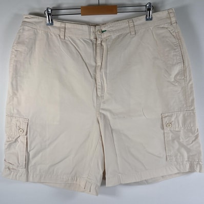 古着 90's/90年代 トミーヒルフィガー TOMMY HILFIGER ショートパンツ チノショーツ ワンポイントロゴ 大きいサイズ w40 ホワイト系 メンズ