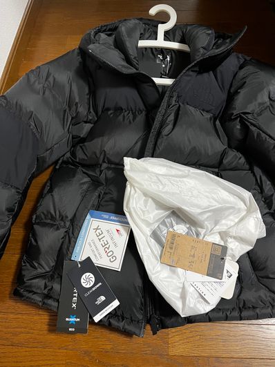 ウインドストッパー ヌプシ フーディ 黒 エンボスロゴ 新品 格安