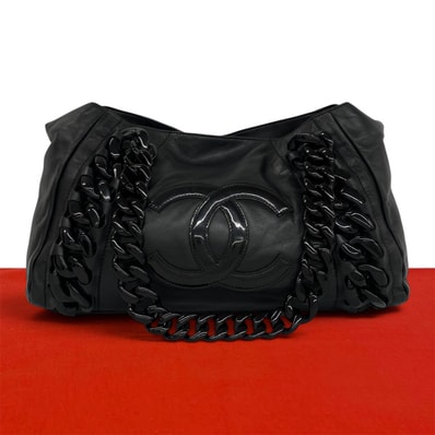 CHANEL シャネル レザー トートバッグ ブラック
719-4