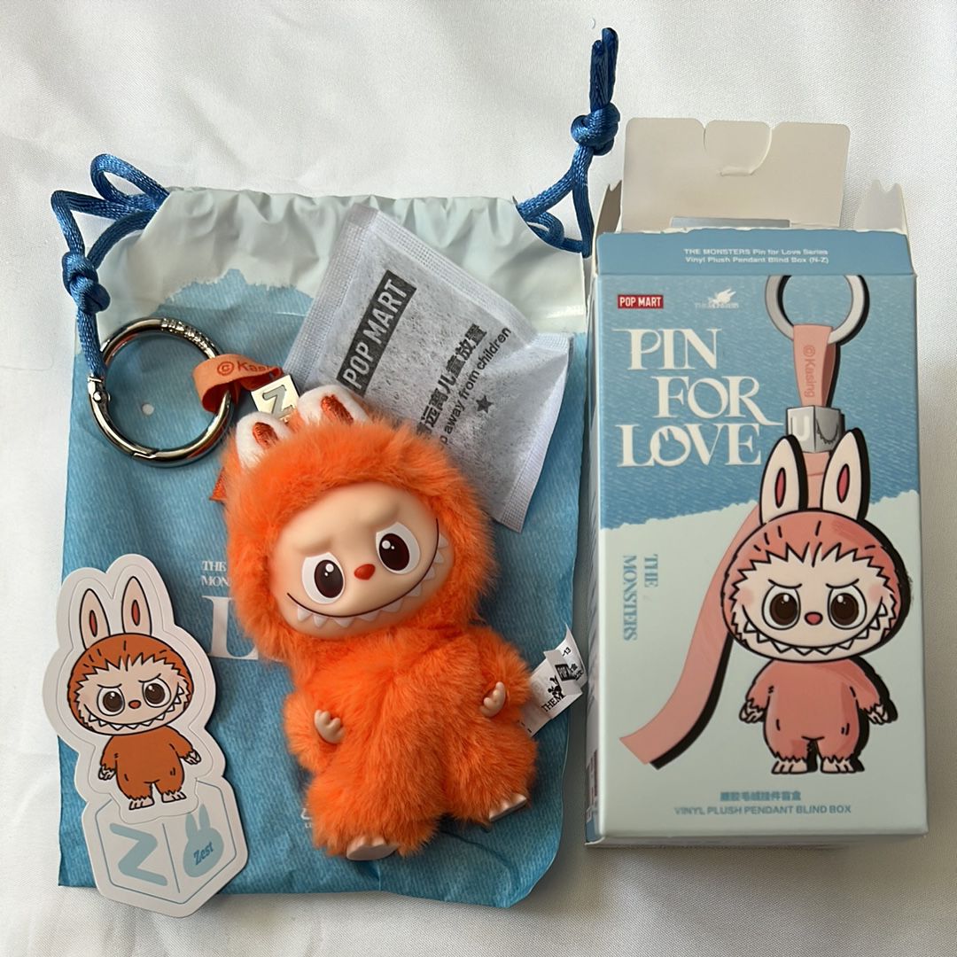 POP MART THE MONSTERS (LABUBU) Pin for Love Series-Vinyl Plush Pendant (N-Z) Z