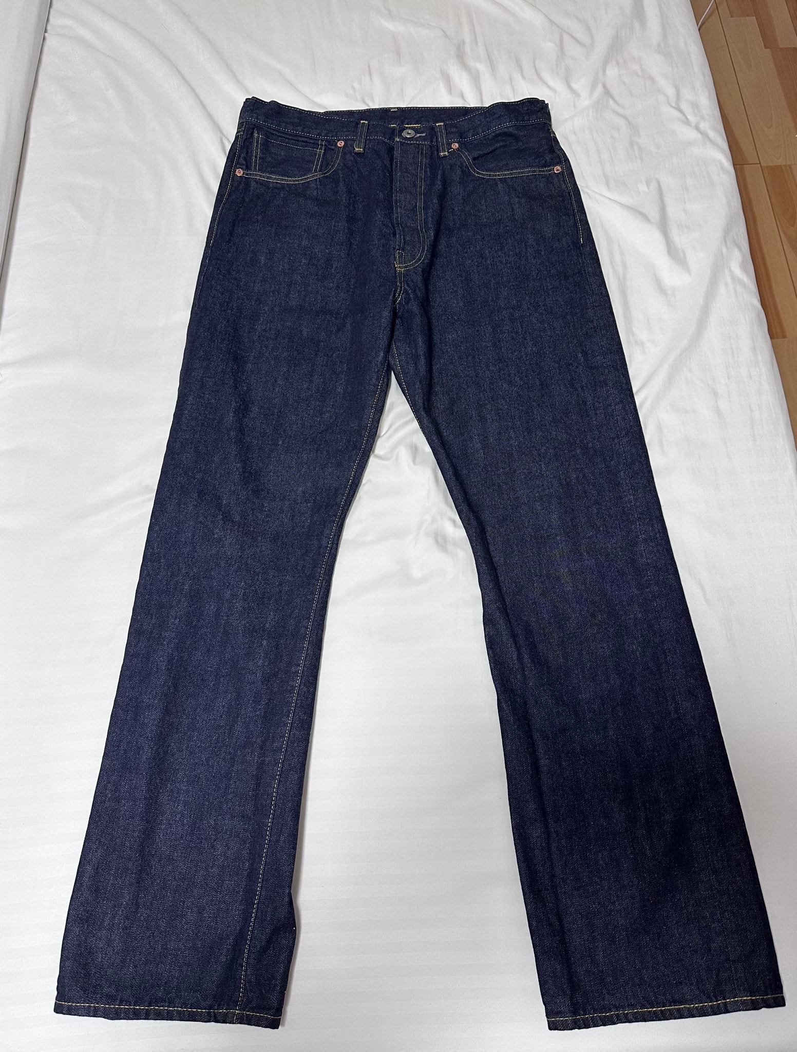 Levi's Vintage Clothing 1944 501 Jeans Rigid "Dark Indigo Blue" (大戦モデル)