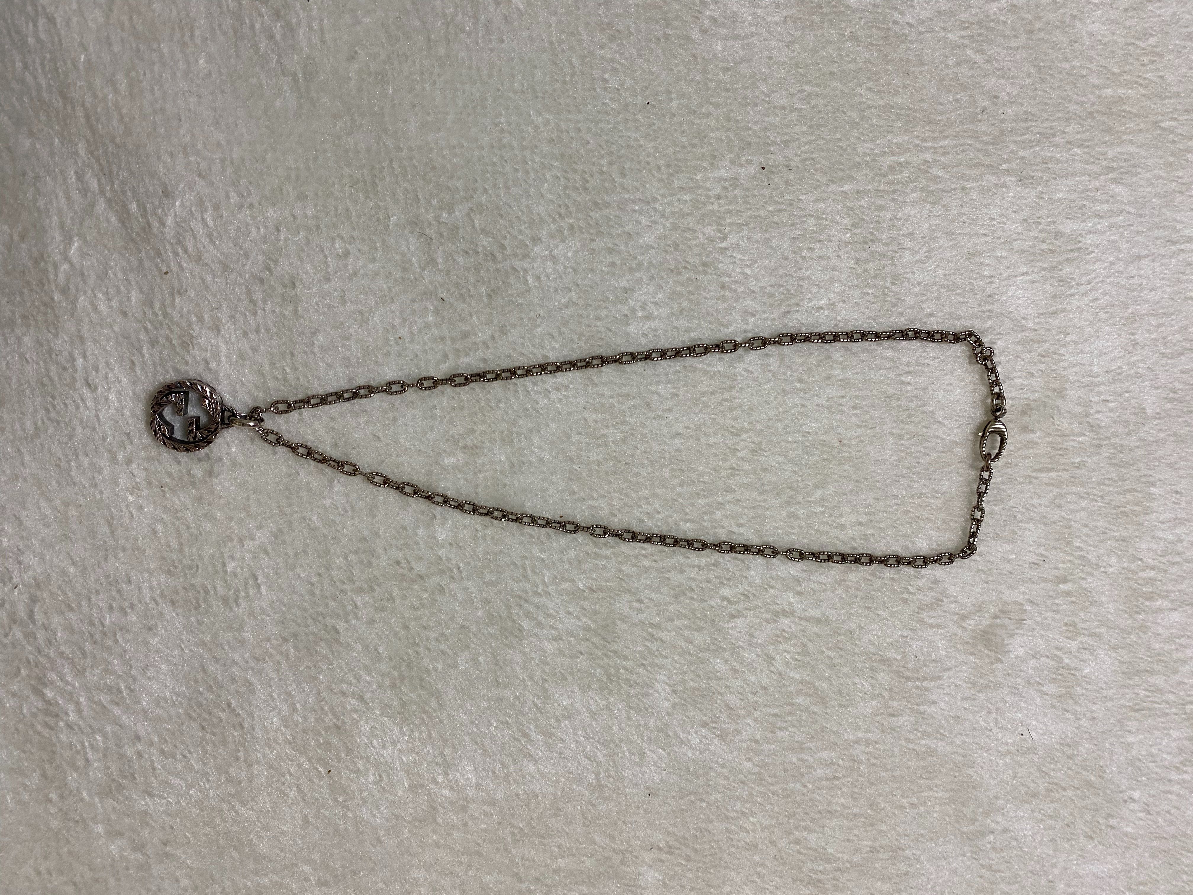 GUCCI Interlocking G Pendant Necklace