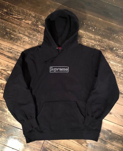 Supreme KAWS Chalk Logo Hooded Sweatshirt "Black"(2021)