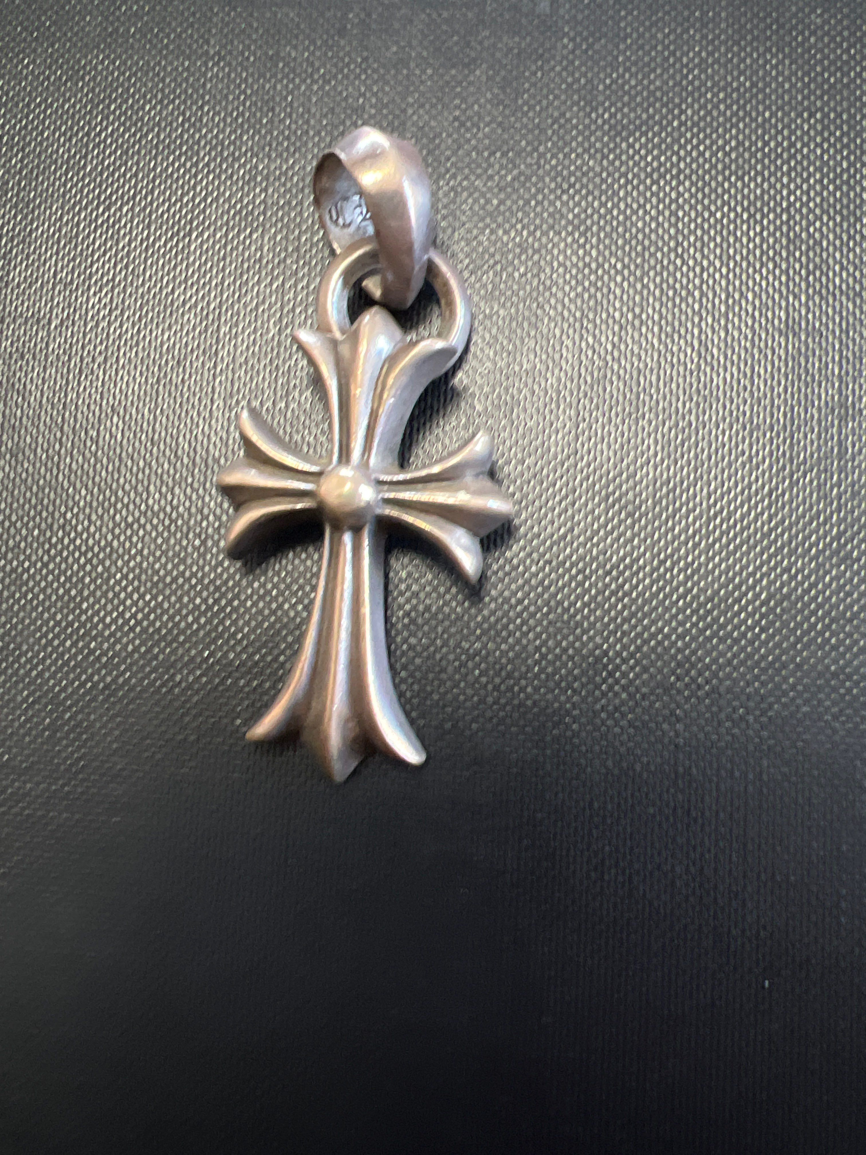 Chrome Hearts CH Cross Pendant Small / Plain Bail "Silver"
