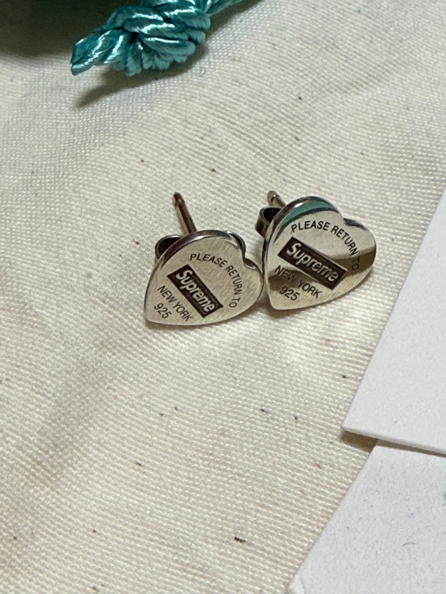 Supreme / Tiffany & Co. Return to Tiffany Heart Tag Stud Earrings (Set of 2) "Silver"