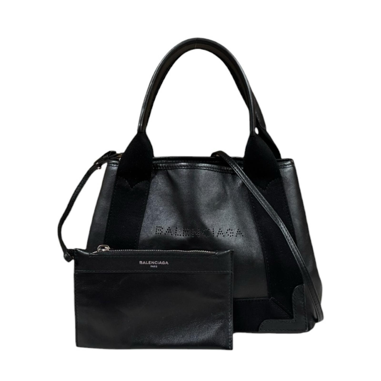 バレンシアガ ネイビーカバ XS ショルダーバッグ レザー 390346 ブラック レディース BALENCIAGA  中古