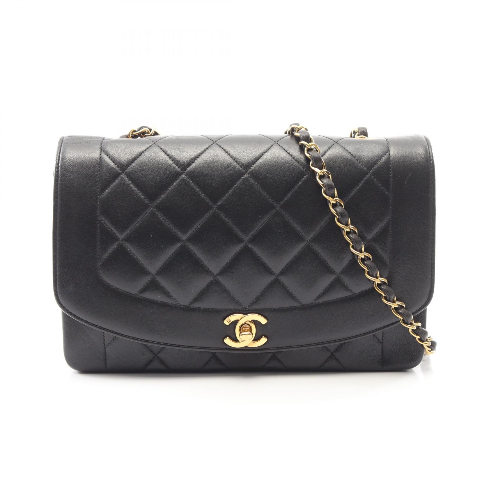 シャネル CHANEL マトラッセ ダイアナフラップ ショルダーバッグ バッグ ラムスキン(羊革) レディース ブラック系 A01165 【中古】