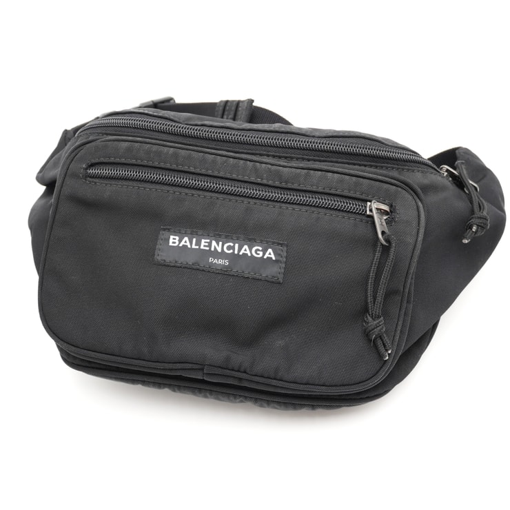 BALENCIAGA(バレンシアガ)エクスプローラー ベルトパック ボディバッグ ウエストバッグ ブラック ナイロン ロゴ シルバー金具 482389【中古】