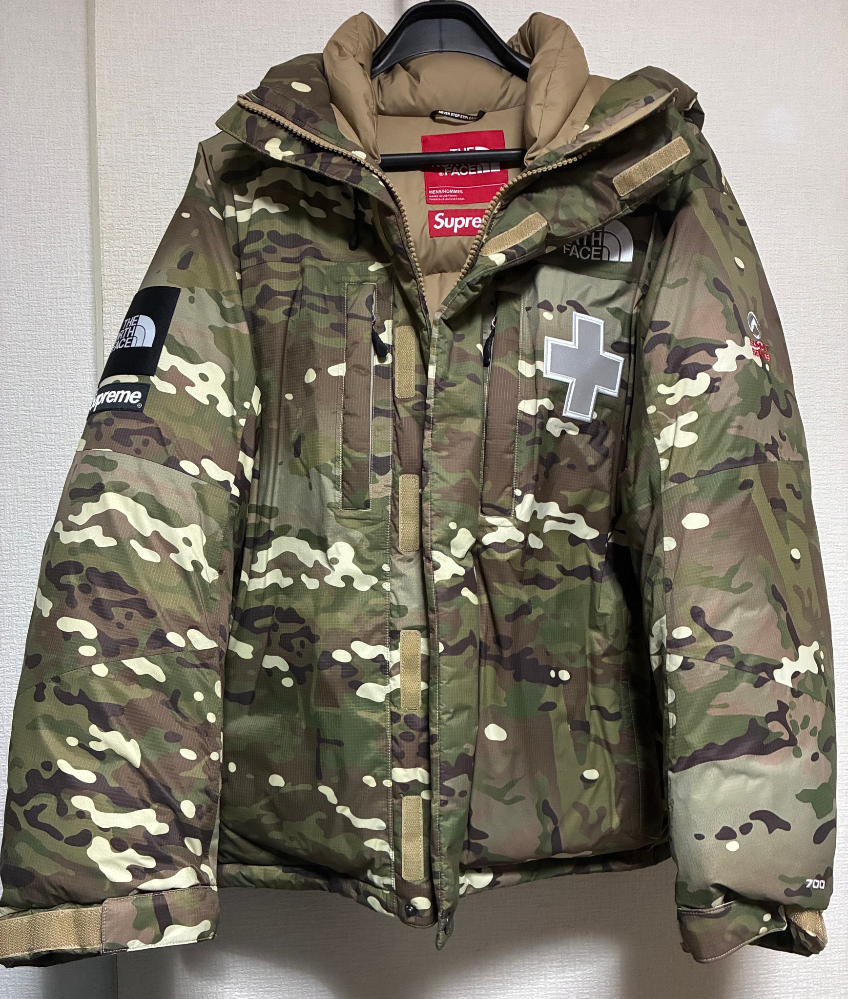 Supreme x The North Face Summit Series Rescue Baltoro Jacket "Multi Camo"