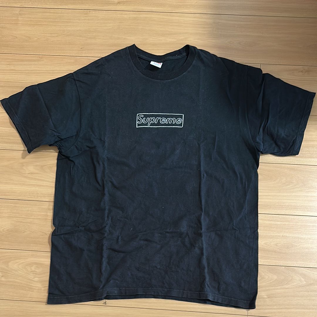 Supreme 2002 Kaws Box Logo Tee "Black"