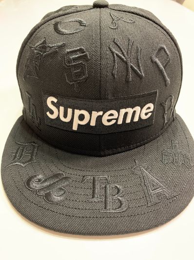 Supreme / MLB New Era® "Black"