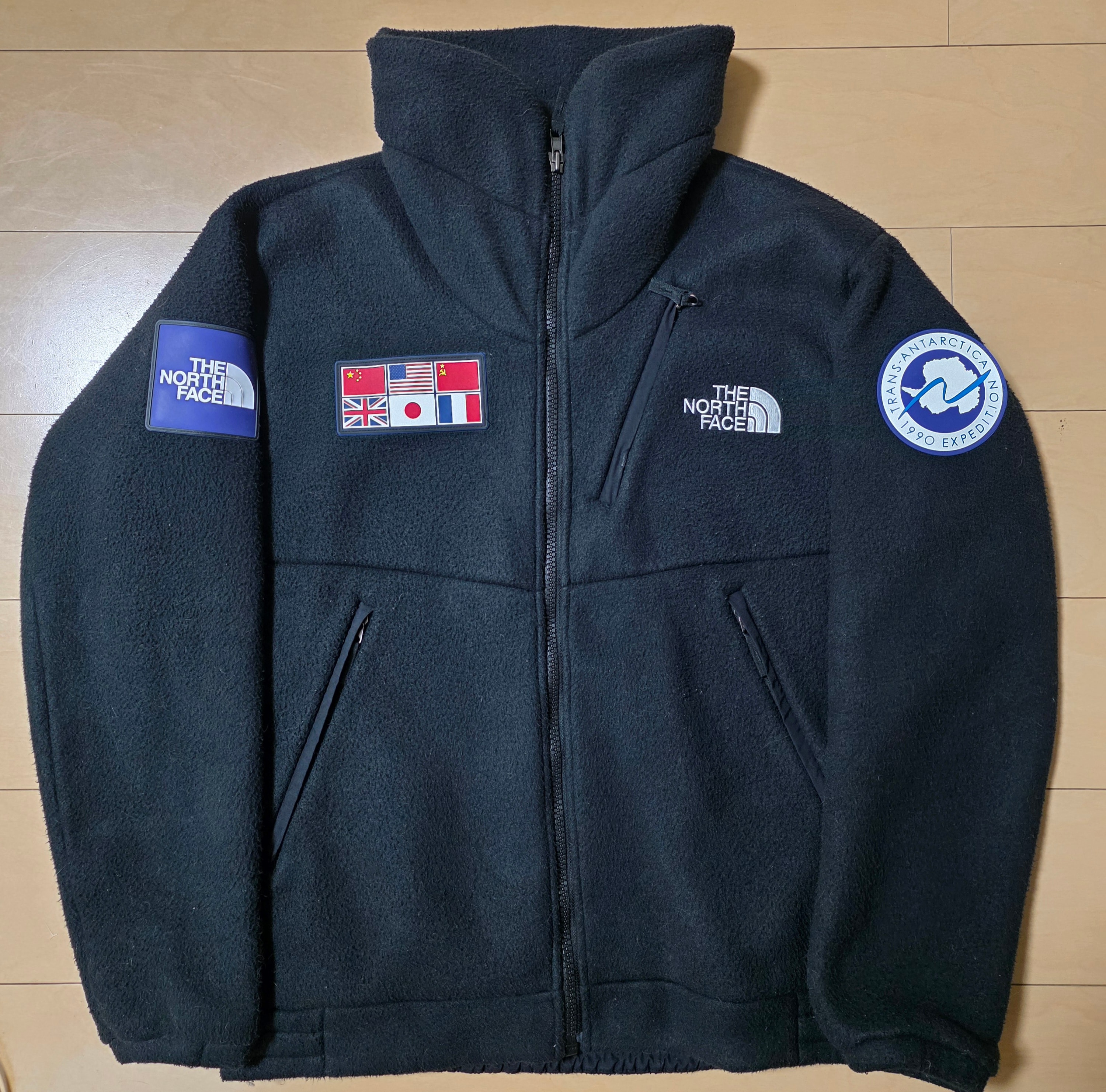 ザノースフェイス トランス アンタークティカ フリース ジャケット "ブラック"